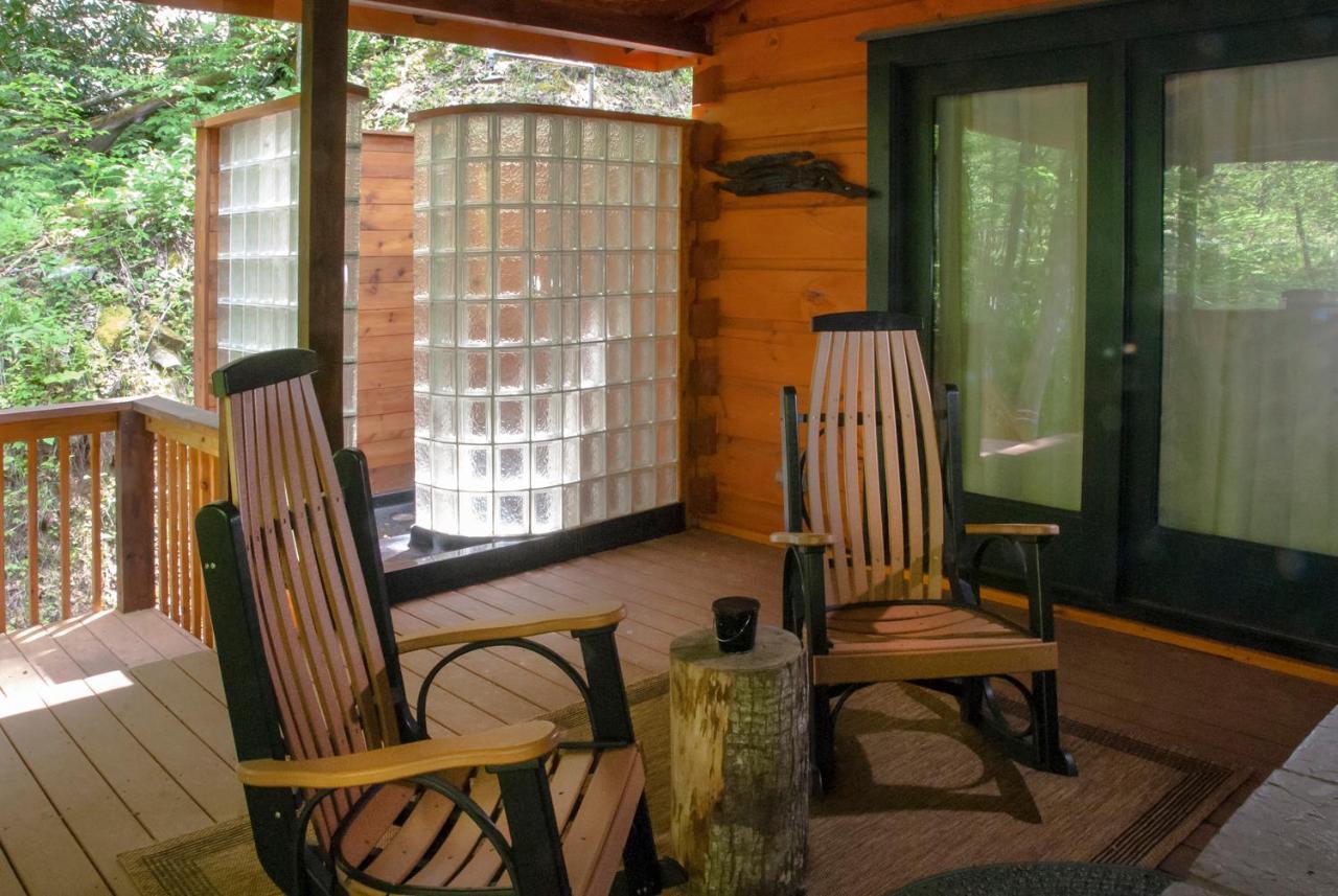 Cherokee Mountain Cabins Llc Otel Topton Dış mekan fotoğraf